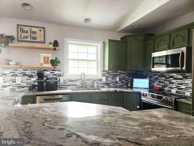 44 VERNON DRIVE, Chambersburg, PA 17202