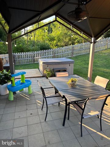44 VERNON DRIVE, Chambersburg, PA 17202
