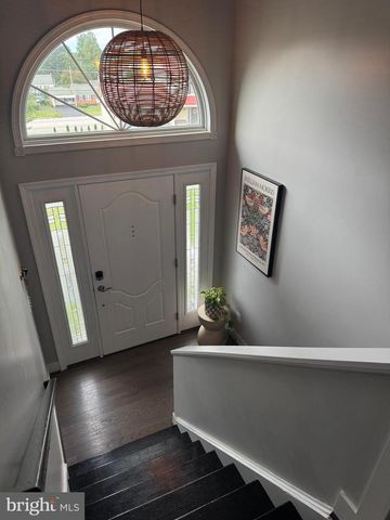 44 VERNON DRIVE, Chambersburg, PA 17202