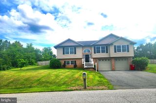 44 VERNON DRIVE, Chambersburg, PA 17202