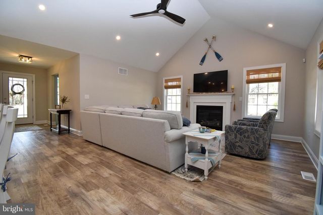 28119 BLUEBERRY AVE, Dagsboro, DE 19939