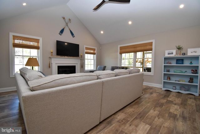 28119 BLUEBERRY AVE, Dagsboro, DE 19939