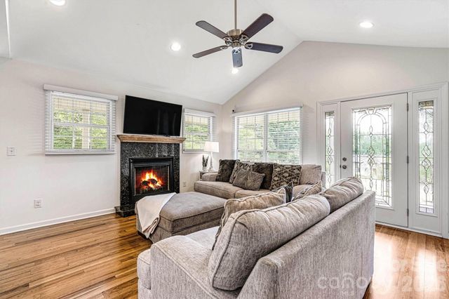 7412 W NC 10 Highway, Vale, NC 28168