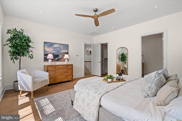 28 W CHAPMAN ST, Alexandria, VA 22301