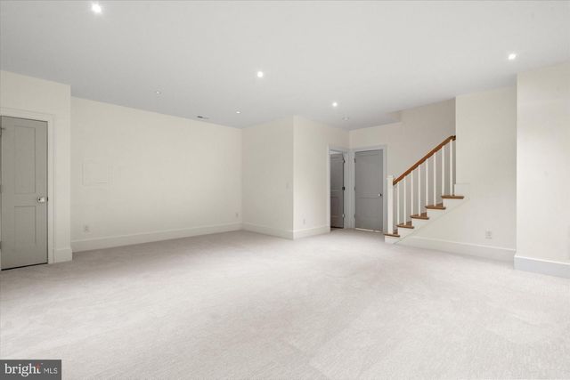 28 W CHAPMAN ST, Alexandria, VA 22301