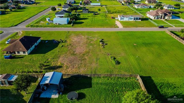 3800 Cowboy Drive, Weslaco, TX 78599