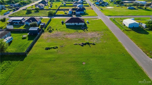3800 Cowboy Drive, Weslaco, TX 78599