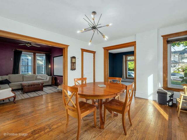 126 N Ellis Avenue, Wheaton, IL 60187