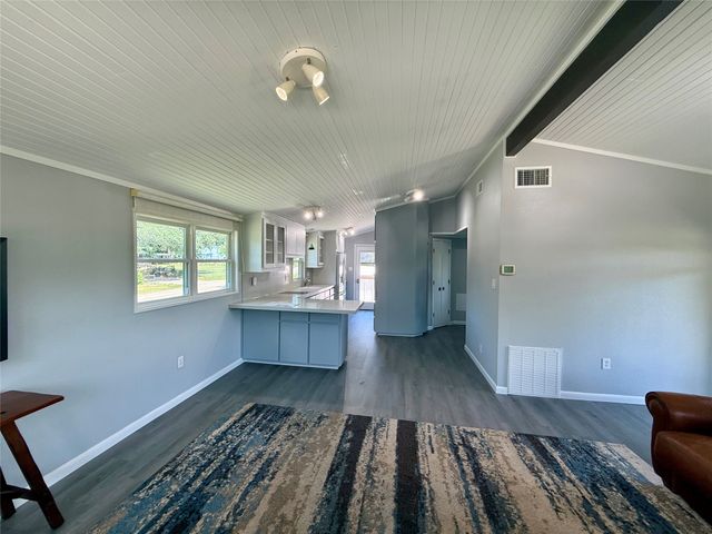 133 10th Street, Whitney, TX 76692