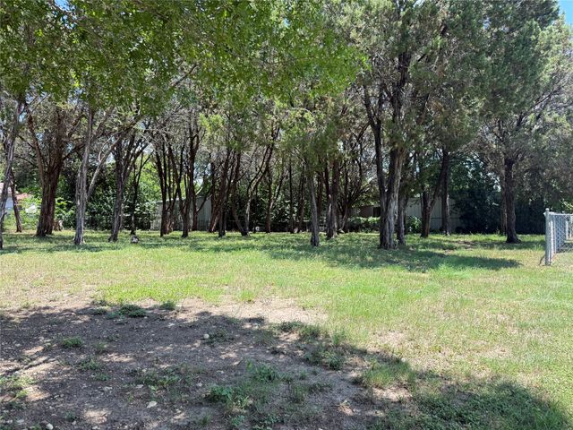133 10th Street, Whitney, TX 76692