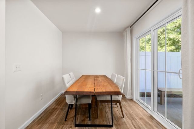 509 Hampton Townes Drive, Greenville, SC 29617