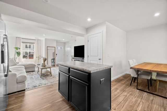 509 Hampton Townes Drive, Greenville, SC 29617