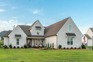 35 FARMHOUSE CV, Piperton, TN 38017