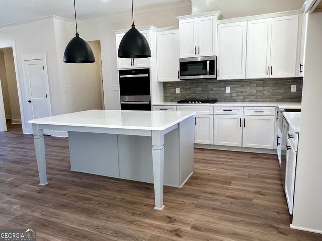 311 Clover Pass, Forsyth, GA 31029