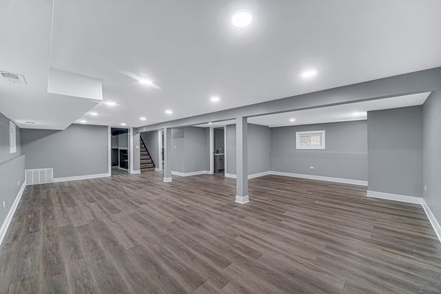 2219 N 74th Court, Elmwood Park, IL 60707