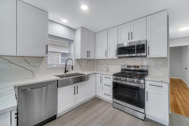 2219 N 74th Court, Elmwood Park, IL 60707