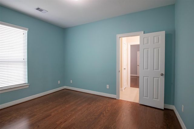 4718 Sabero Lane, League City, TX 77573