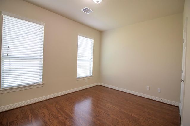 4718 Sabero Lane, League City, TX 77573