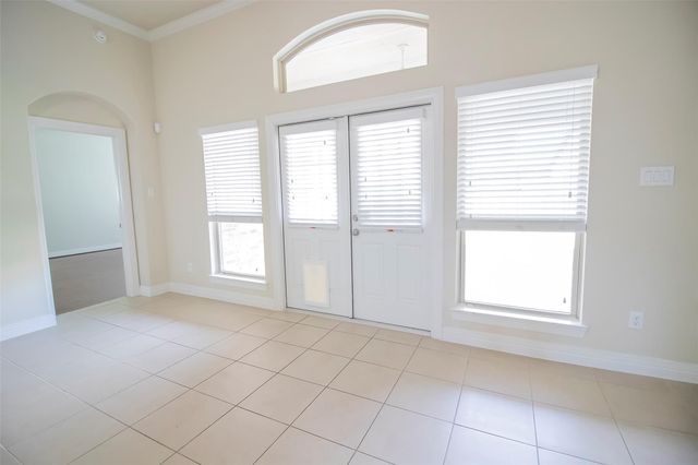 4718 Sabero Lane, League City, TX 77573
