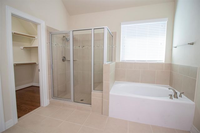 4718 Sabero Lane, League City, TX 77573