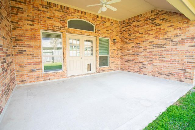 4718 Sabero Lane, League City, TX 77573