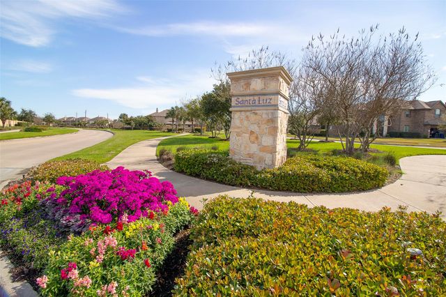 4718 Sabero Lane, League City, TX 77573