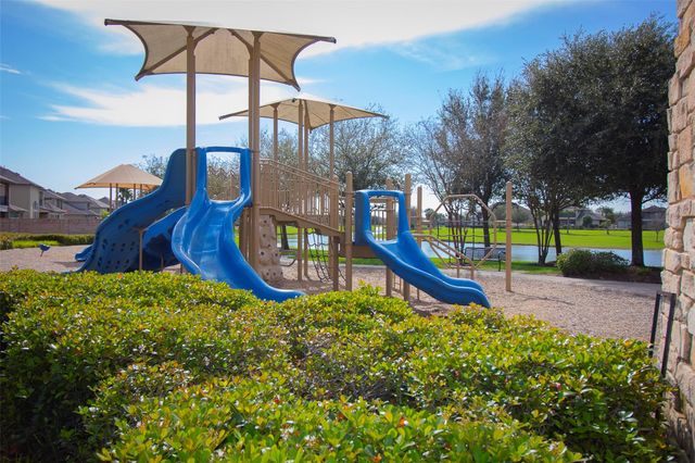 4718 Sabero Lane, League City, TX 77573