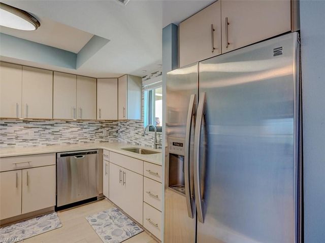 6100 Estero BLVD 5D, Fort Myers Beach, FL 33931