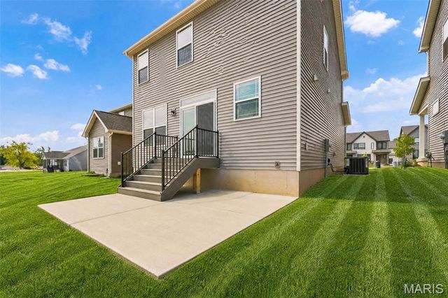 32 Wingtip Court, St Peters, MO 63376