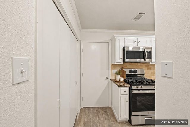 2711 Grants Lake Boulevard 42, Sugar Land, TX 77479