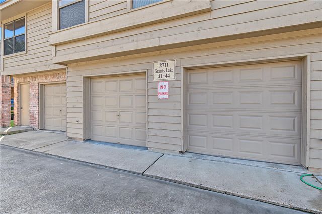 2711 Grants Lake Boulevard 42, Sugar Land, TX 77479