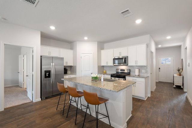 205 Bethpage DR, San Marcos, TX 78666
