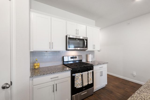 205 Bethpage DR, San Marcos, TX 78666