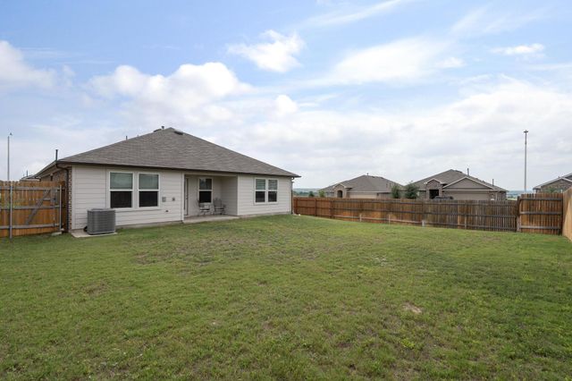 205 Bethpage DR, San Marcos, TX 78666