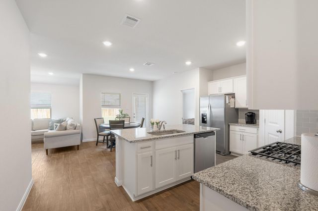 205 Bethpage DR, San Marcos, TX 78666