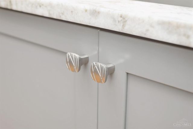 6017 Bramble Avenue, Cincinnati, OH 45227