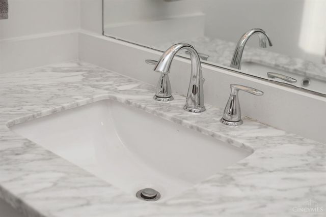 6017 Bramble Avenue, Cincinnati, OH 45227