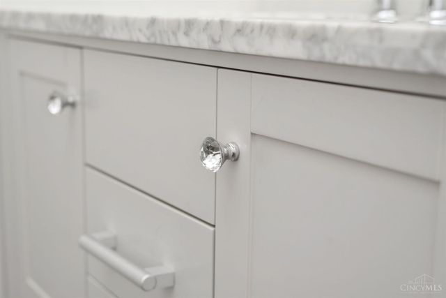 6017 Bramble Avenue, Cincinnati, OH 45227