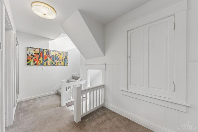 6017 Bramble Avenue, Cincinnati, OH 45227