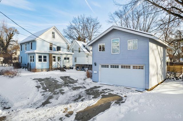 6017 Bramble Avenue, Cincinnati, OH 45227