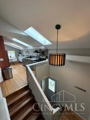 6017 Bramble Avenue, Cincinnati, OH 45227