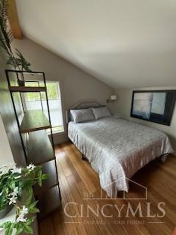 6017 Bramble Avenue, Cincinnati, OH 45227