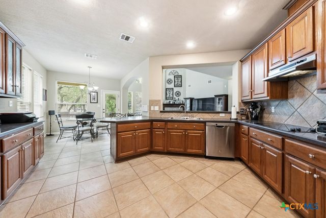 2460 James Agee Drive, Schertz, TX 78154