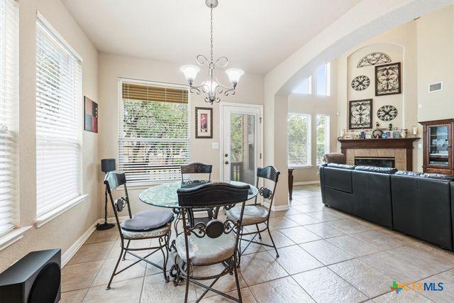 2460 James Agee Drive, Schertz, TX 78154