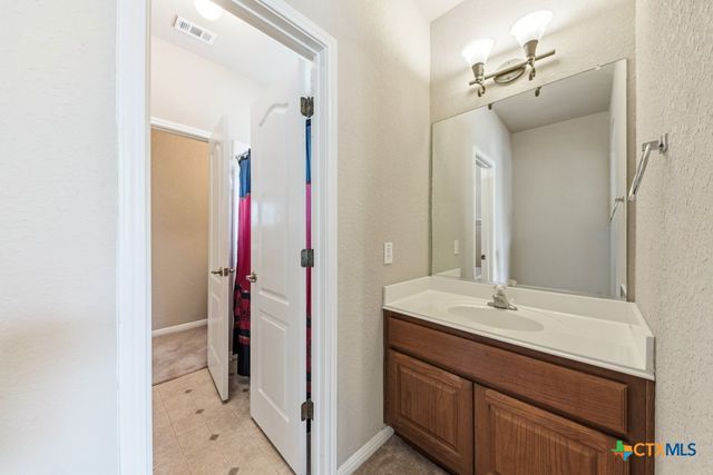 2460 James Agee Drive, Schertz, TX 78154