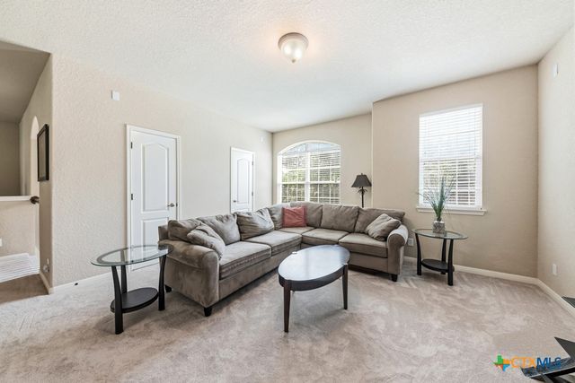 2460 James Agee Drive, Schertz, TX 78154
