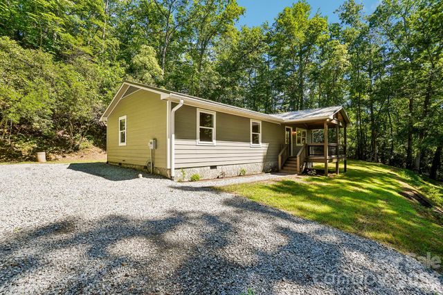 165 Westwood Drive, Brevard, NC 28712