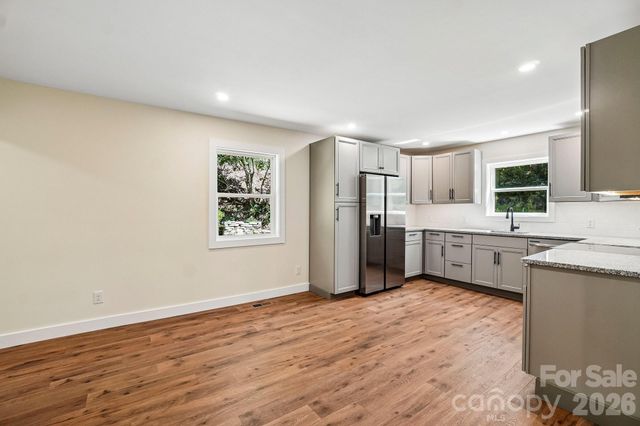 165 Westwood Drive, Brevard, NC 28712