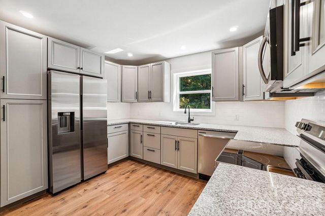 165 Westwood Drive, Brevard, NC 28712