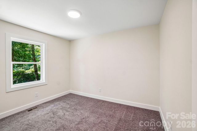 165 Westwood Drive, Brevard, NC 28712